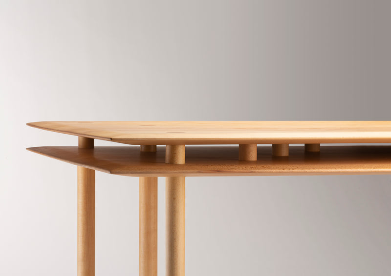 Table de diner Nii en hêtre — Petite