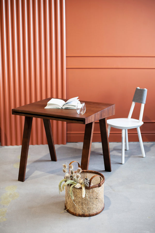 Bureau 4.9 Petit — Frêne marron