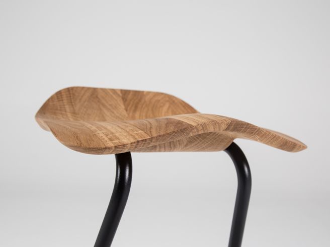 Tabouret STRAIN — Chêne