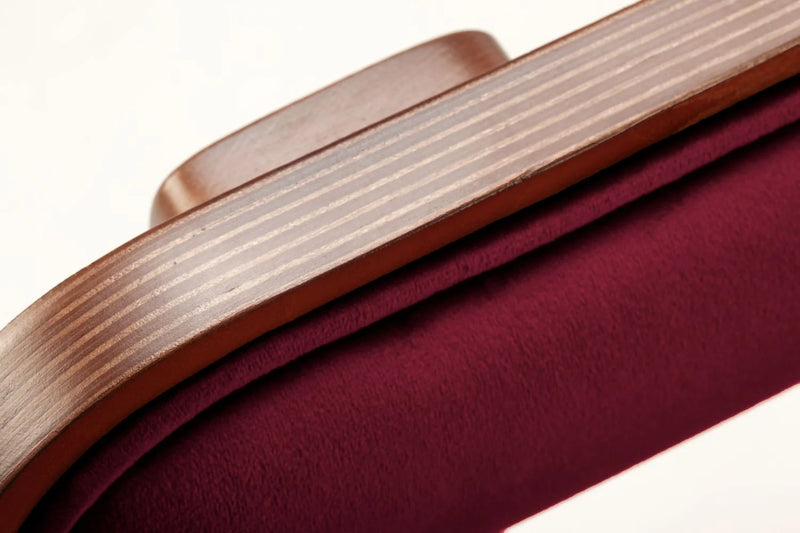 Chaise de bar Moulin — smooth easy clean russet, beech and plywood 056-0, polished brass application