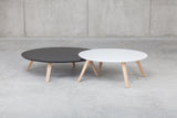 Table basse OBLIQUE — Fenix et chêne blanc