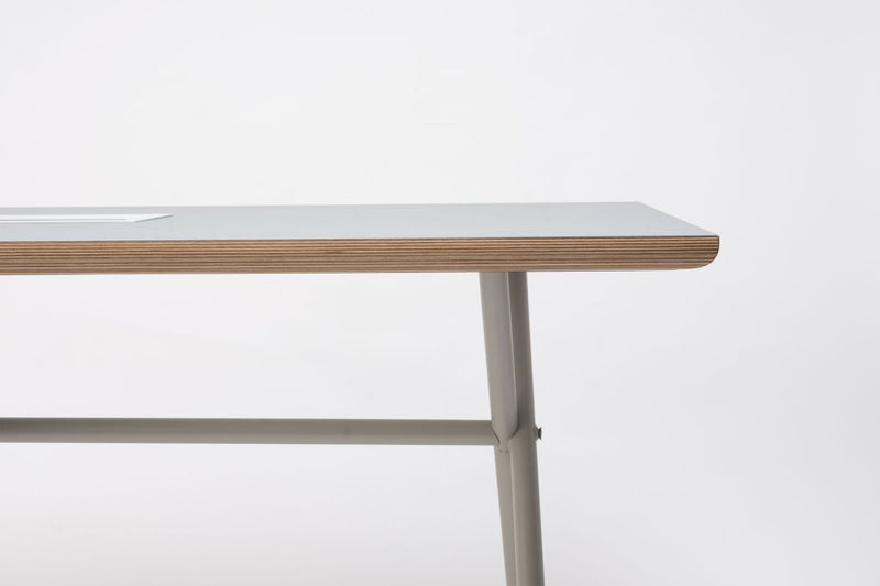 Bureau Bai 120x65cm — Laminé + bouleau