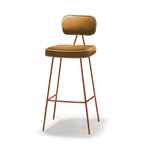 Chaise de bar State — smooth easy clean gingerbread, smooth easy clean shell piping, copper color lacquered metal feet