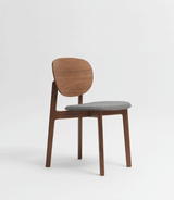 Chaise Zenso — Noyer gris